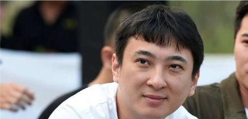 娱乐圈明星吃瓜第一线,揭秘明星幕后生活与八卦风云