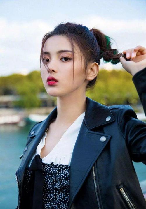 娱乐圈经典吃瓜小说男主,男主从吃瓜群众到顶级流量