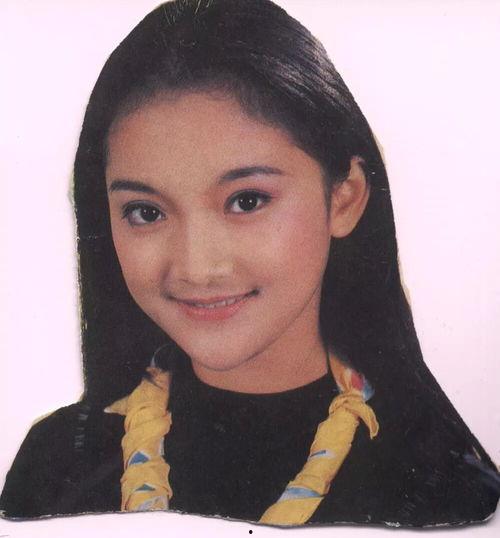 娱乐吃瓜的头像图片女生,娱乐吃瓜头像女生风采展示